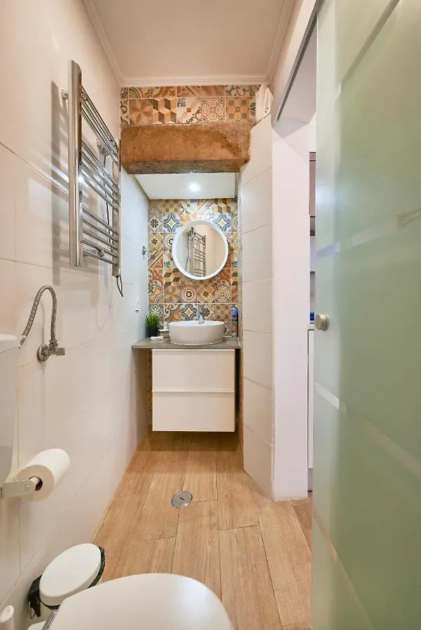 Апартаменты Mini Studio In Alfama Near Castelo St Jorge Лиссабон